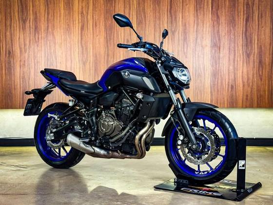 YAMAHA MT-07 ABS YAMAHA MT-07 ABS